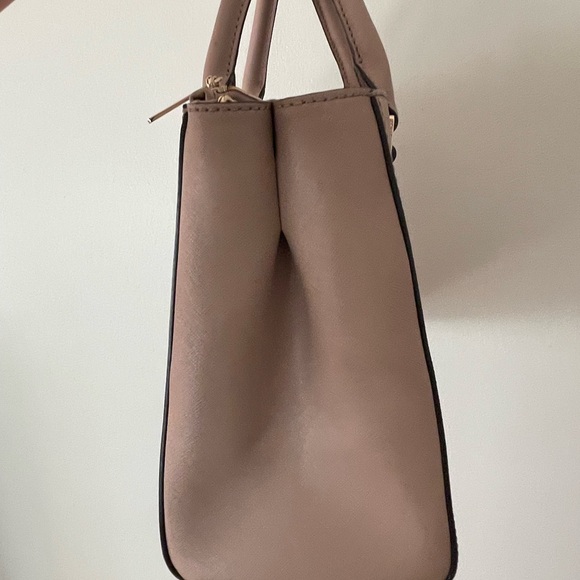 Michael Kors two way bag - Picture 12 of 15